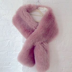 Eco Fur collar / scarf in Pink